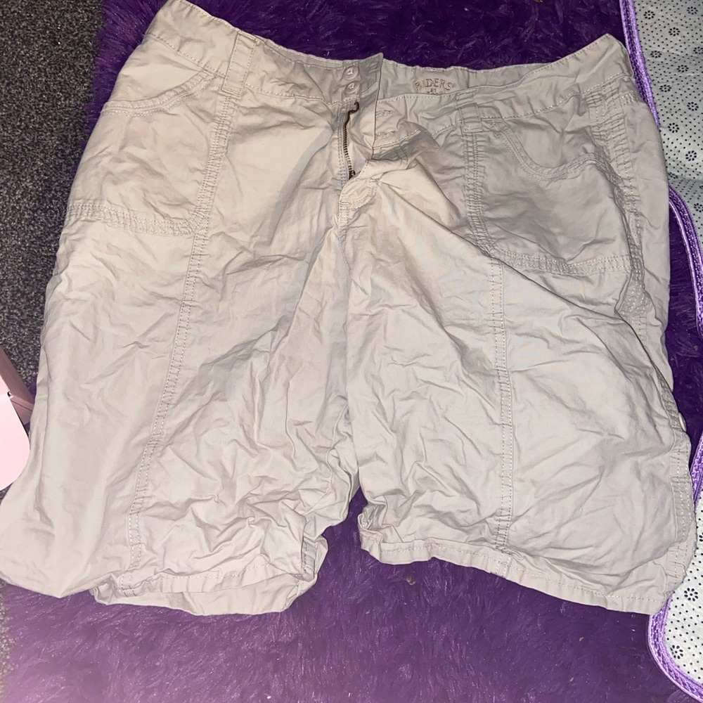 PLUS SIZE  Riders By Lee capris